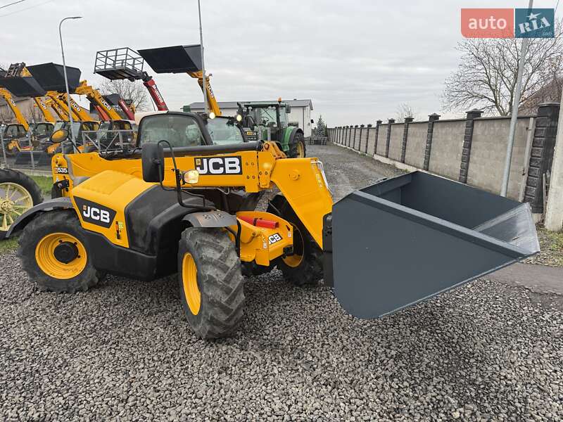 Телескопічні навантажувачі JCB 535-95 2016 в Луцьку