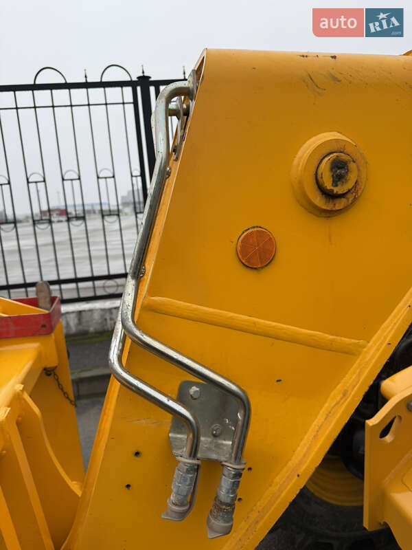 Телескопічні навантажувачі JCB 535-95 2020 в Києві фото 12 Телескопічні навантажувачі JCB 535-95 2020 в Києві