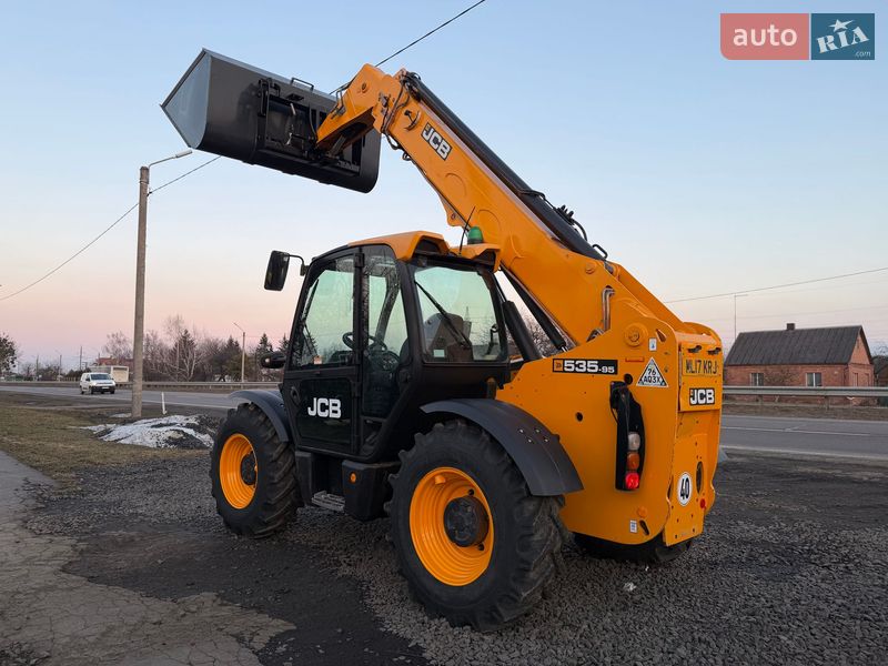 Телескопический погрузчик JCB 535-95 2017 в Луцке