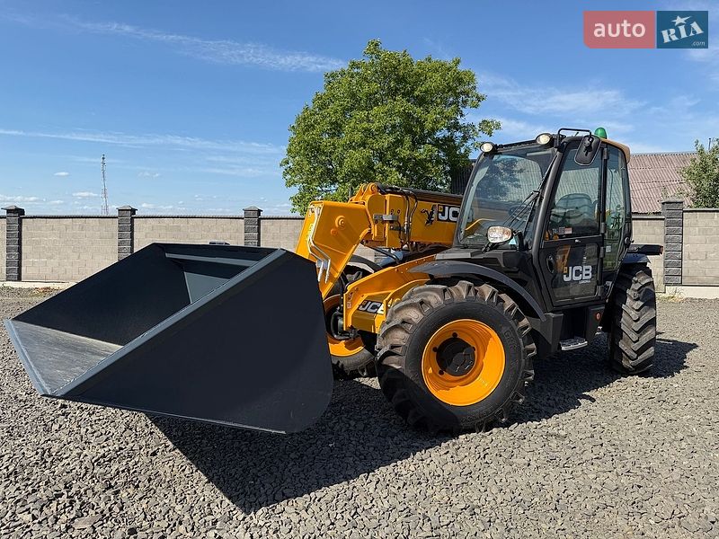 Телескопический погрузчик JCB 535-95 2016 в Луцке