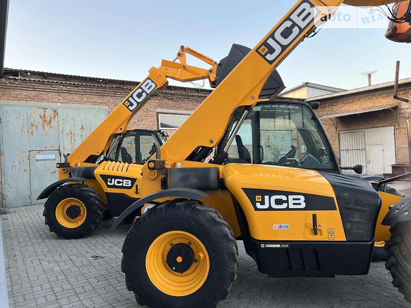 Телескопічні навантажувачі JCB 536-60 2012 в Луцьку
