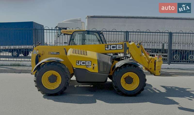 Телескопический погрузчик JCB 536/70 2017 в 