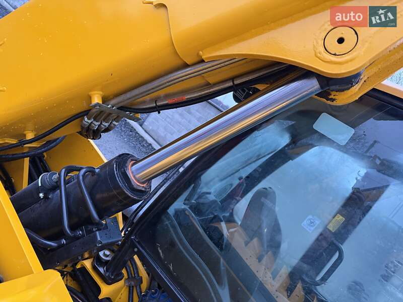 Телескопічні навантажувачі JCB 536/70 2015 в Луцьку фото 24 Телескопічні навантажувачі JCB 536/70 2015 в Луцьку
