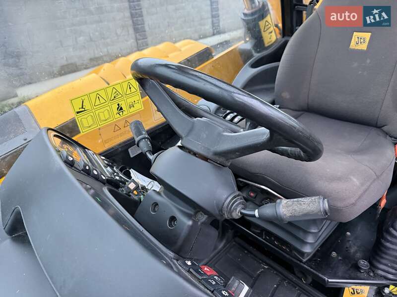 Телескопічні навантажувачі JCB 536/70 2015 в Луцьку фото 35 Телескопічні навантажувачі JCB 536/70 2015 в Луцьку