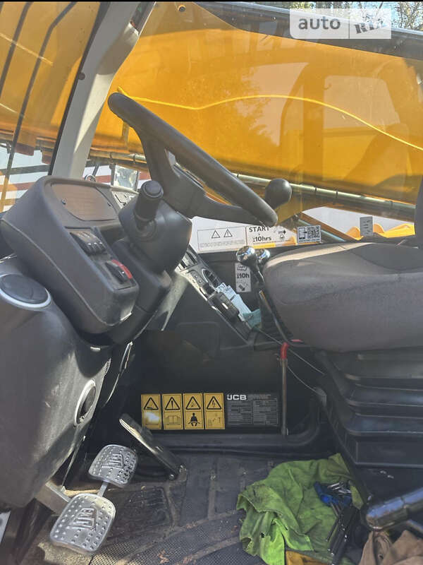 Телескопический погрузчик JCB 540-140 2019 в Краснограде