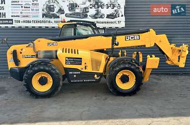 Телескопический погрузчик JCB 540-140 2019 в 