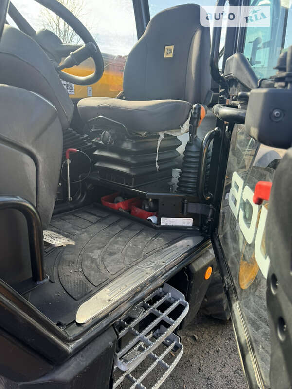 Телескопический погрузчик JCB 540-140 2021 в Носовке фото 9 Телескопический погрузчик JCB 540-140 2021 в Носовке