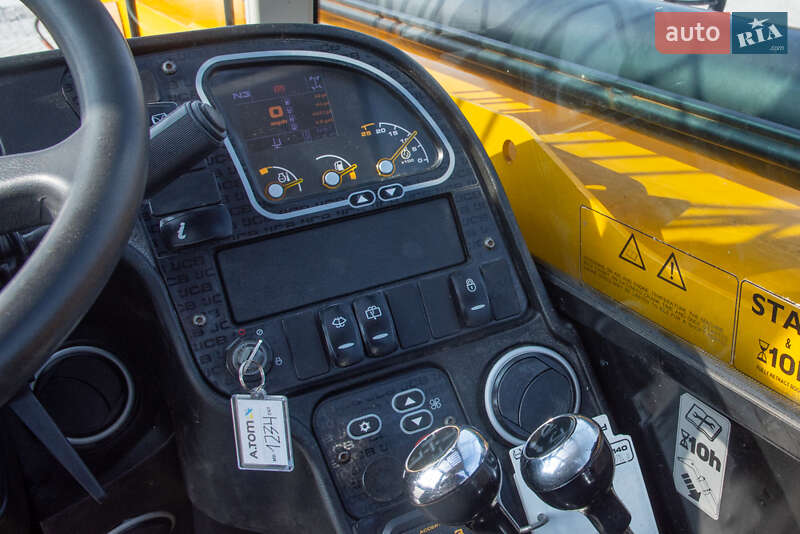 Підйомник телескопічний JCB 540-140 2017 в Житомирі