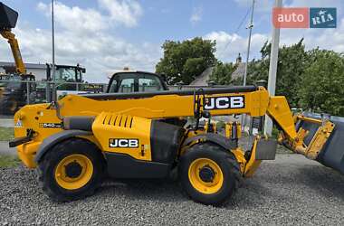 Телескопический погрузчик JCB 540-140 2016 в 