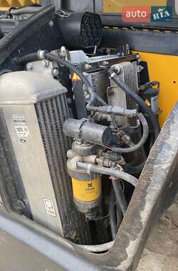 Телескопічні навантажувачі JCB 540-140 2013 в 