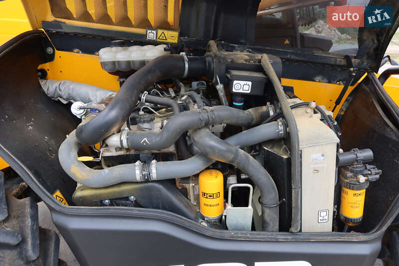 Телескопический погрузчик JCB 540-140 2019 в Бродах