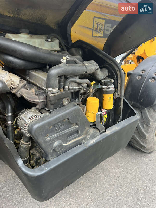 Телескопический погрузчик JCB 540-140 2008 в Чернигове