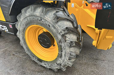 Телескопический погрузчик JCB 540-140 2008 в 