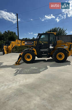 Телескопический погрузчик JCB 540-140 2019 в 