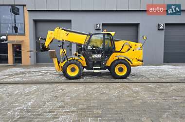 Телескопический погрузчик JCB 540-170 2017 в 