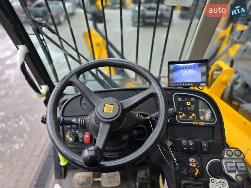 Телескопический погрузчик JCB 540-170 2017 в Ровно
