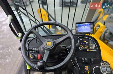 Телескопический погрузчик JCB 540-170 2017 в 
