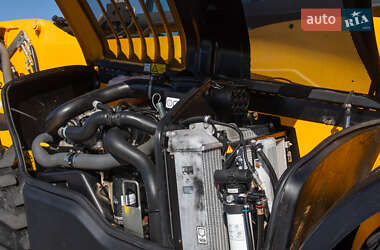 Подъемник телескопический JCB 540-170 2017 в 