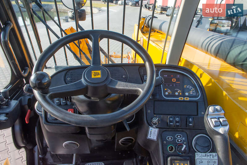 Подъемник телескопический JCB 540-170 2017 в Житомире