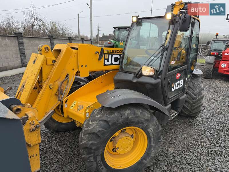 Телескопічні навантажувачі JCB 540-70 2006 в Луцьку
