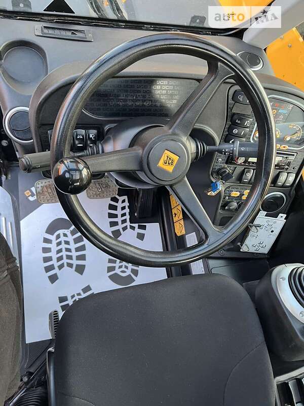 Телескопический погрузчик JCB 541-70 2017 в Луцке