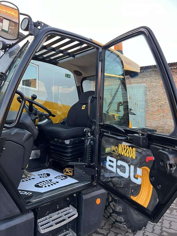 Телескопический погрузчик JCB 541-70 2017 в Луцке