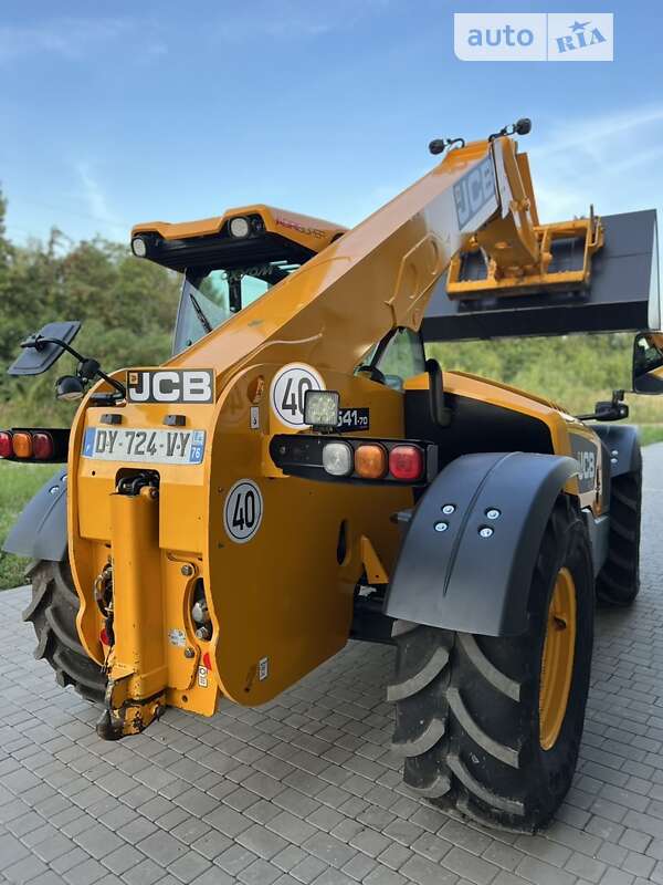Телескопический погрузчик JCB 541-70 2015 в Луцке