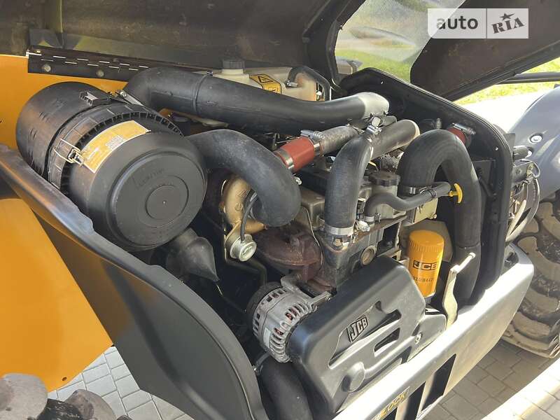 Телескопічні навантажувачі JCB 541-70 2012 в Луцьку