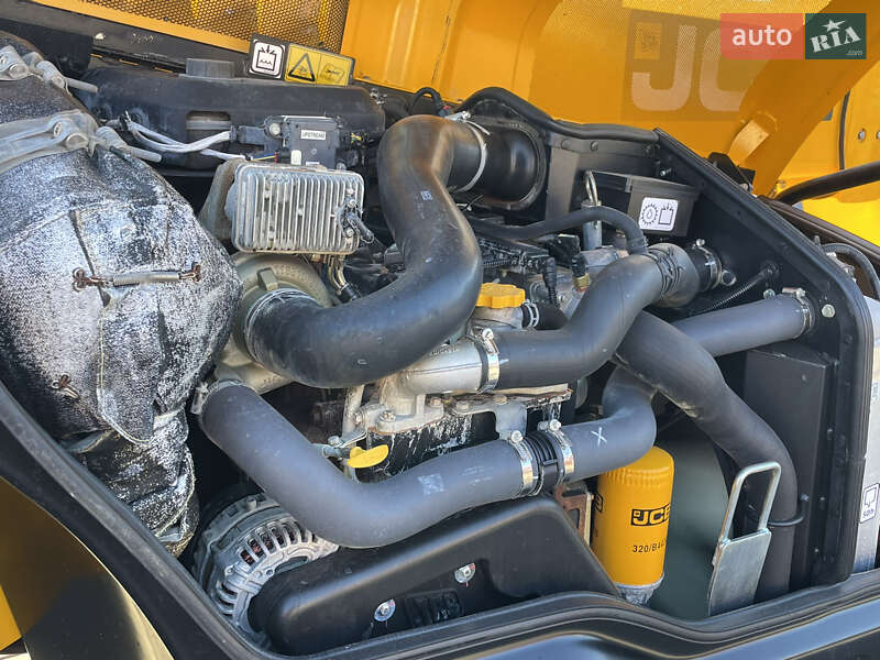 Телескопический погрузчик JCB 541-70 2019 в Луцке