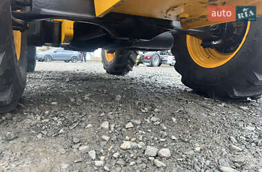 Телескопический погрузчик JCB 541-70 2013 в 