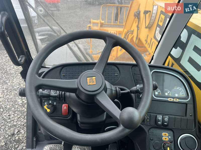 Телескопический погрузчик JCB 541-70 2013 в Луцке