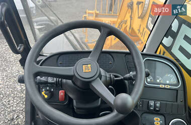Телескопический погрузчик JCB 541-70 2013 в 