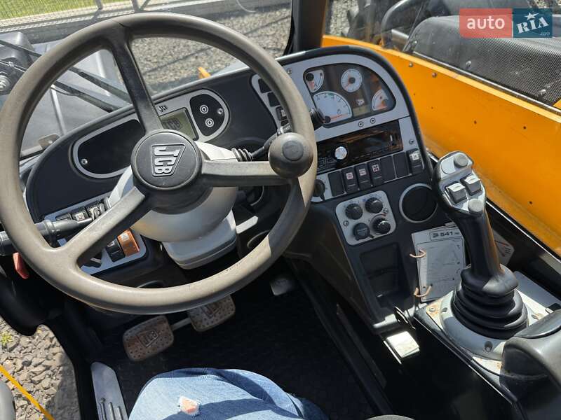 Телескопический погрузчик JCB 541-70 2010 в Луцке