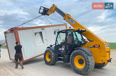 Телескопический погрузчик JCB 541-70 2017 в 