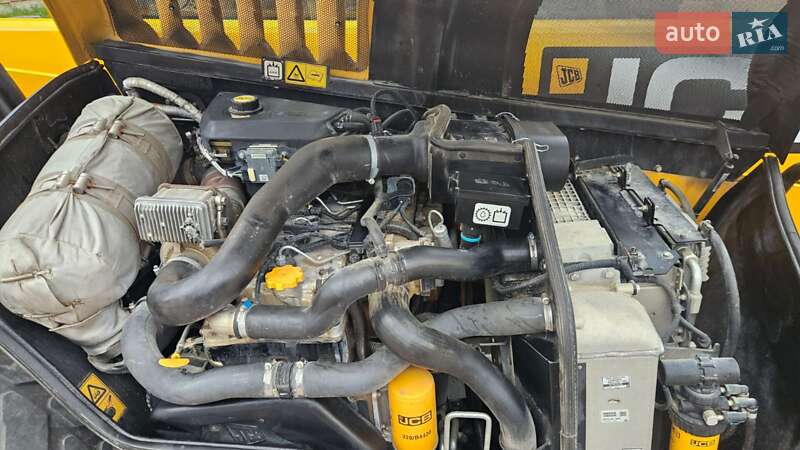 Телескопічні навантажувачі JCB 541-70 2017 в Луцьку фото 45 Телескопічні навантажувачі JCB 541-70 2017 в Луцьку