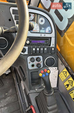 Телескопический погрузчик JCB 541-70 2009 в 