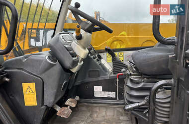 Телескопический погрузчик JCB 541-70 2010 в 