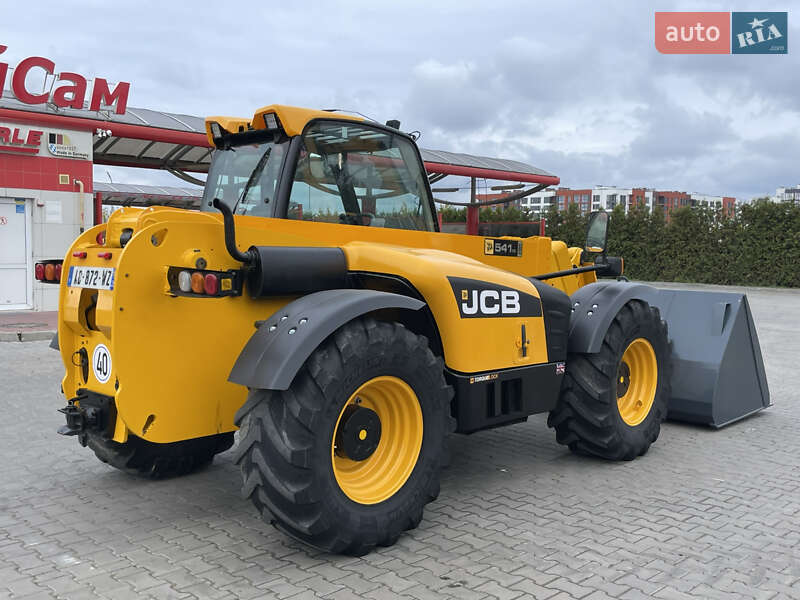 Телескопический погрузчик JCB 541-70 2009 в Луцке