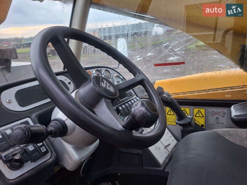 Телескопічні навантажувачі JCB 541-70 2006 в Тернополі