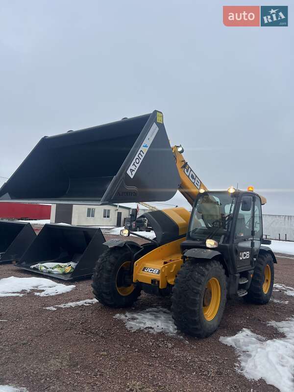 Телескопический погрузчик JCB 541-70 2015 в Малой Виске фото 2 Телескопический погрузчик JCB 541-70 2015 в Малой Виске