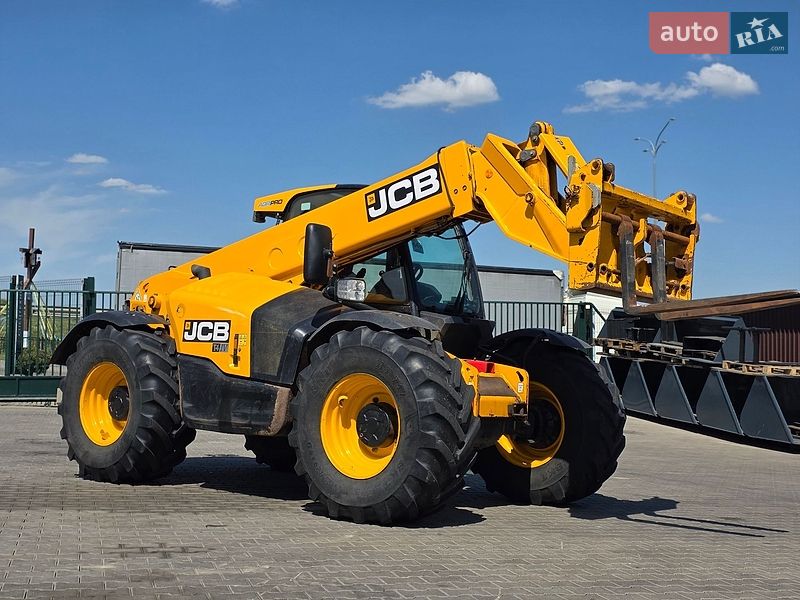 JCB 541-70 2017