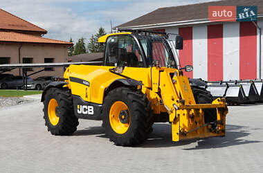 Подъемник телескопический JCB 542-70 2022 в 