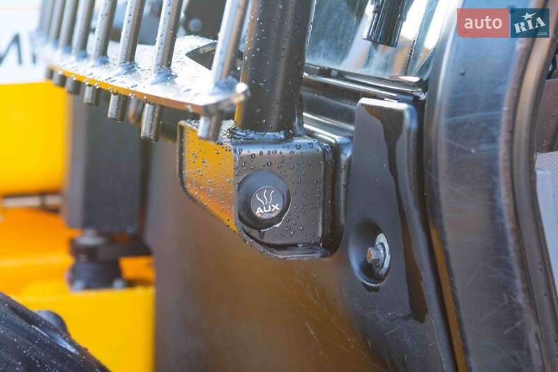 Подъемник телескопический JCB 542-70 2022 в Житомире