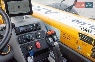 Подъемник телескопический JCB 560-80 2022 в 