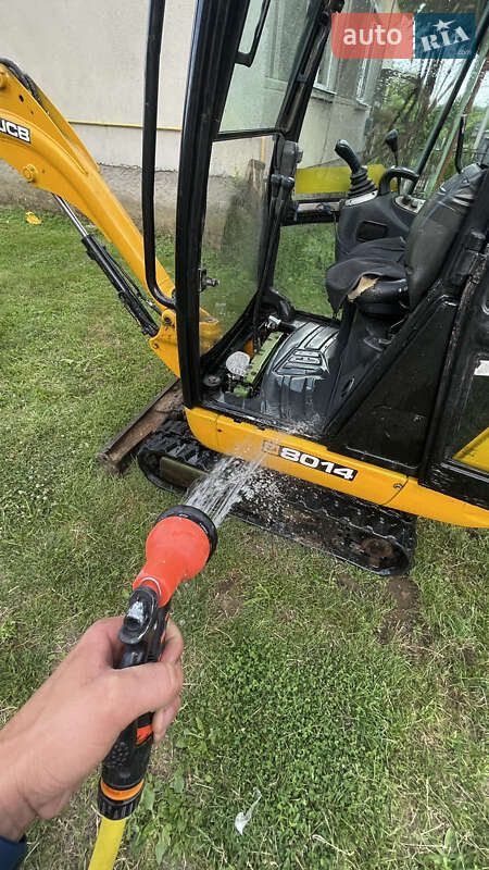 Міні-екскаватор JCB 8014 2005 в Ужгороді