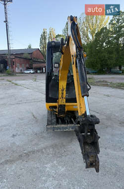 Экскаватор погрузчик JCB 8018 2014 в 