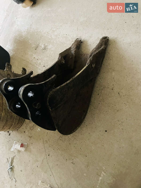 Миниэкскаватор JCB 8018 2014 в Сторожинце фото 18 Миниэкскаватор JCB 8018 2014 в Сторожинце