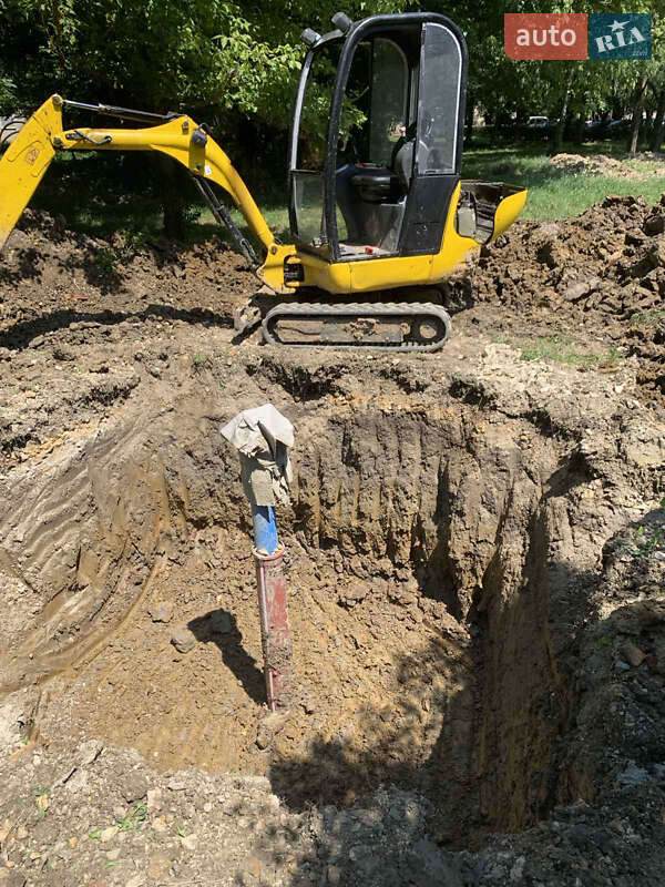 Гусеничный экскаватор JCB 8018 2010 в Мукачево