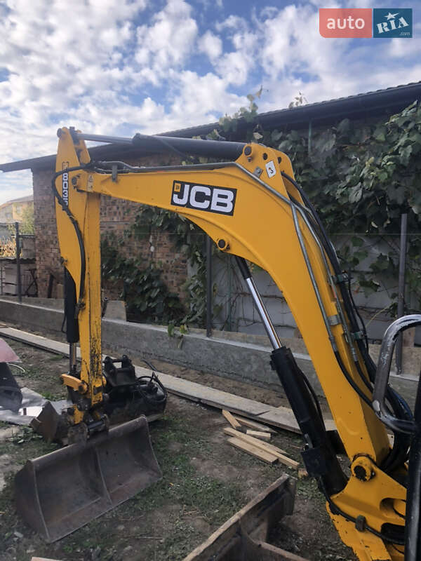 Міні-екскаватор JCB 8035 2017 в Івано-Франківську фото 7 Міні-екскаватор JCB 8035 2017 в Івано-Франківську