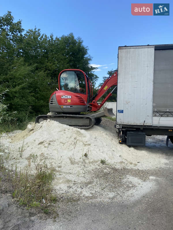 JCB 8045 2014